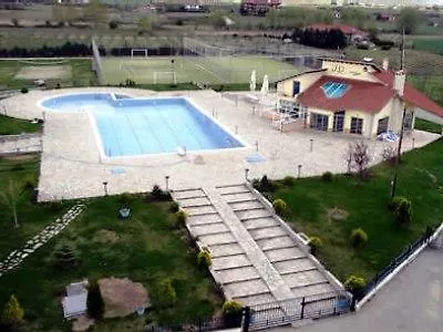 Dedis 3* Καστοριά