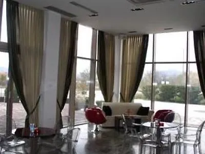 Dedis 3* Καστοριά